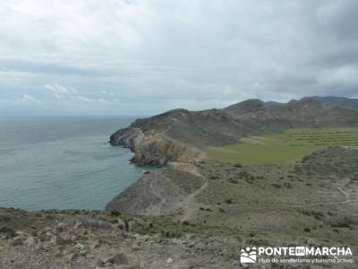 bola del mundo navacerrada;los ancares lucenses;puente del 12 de octubre